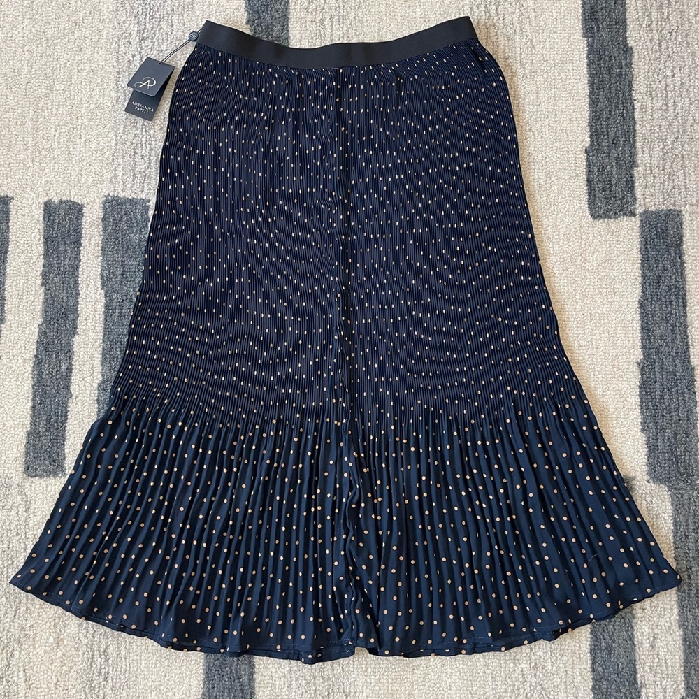 NWT Adrianna Papell skirt